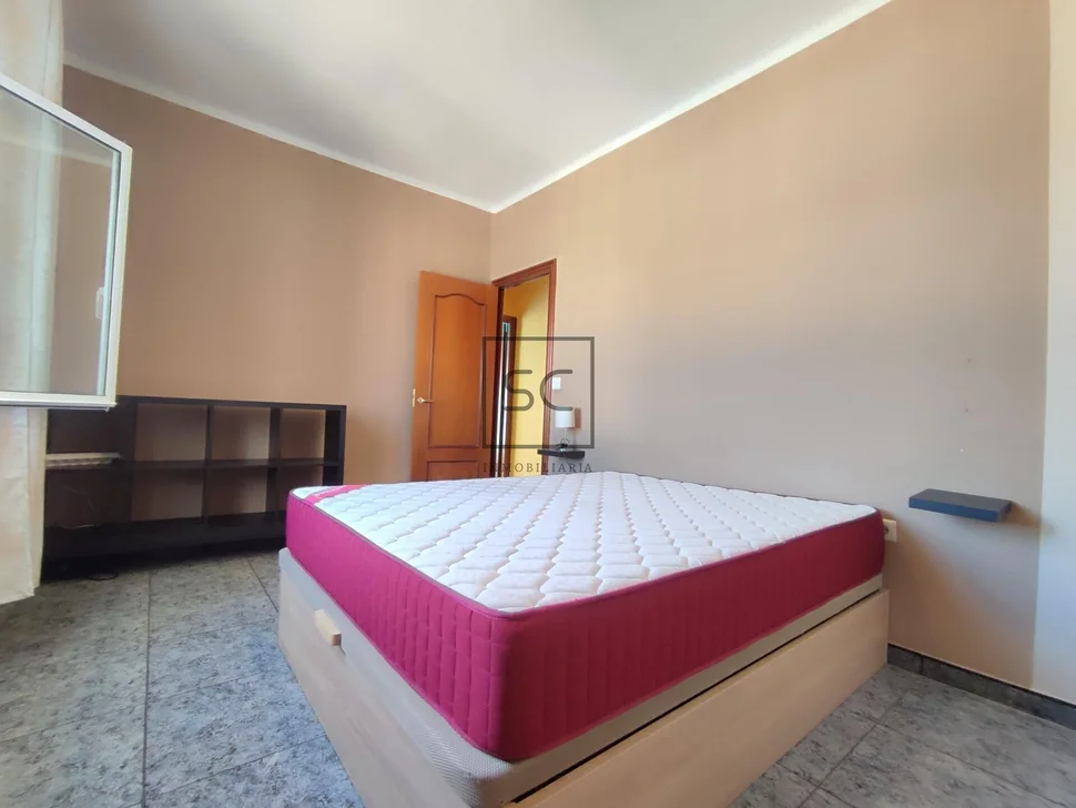 Luminoso tercero sin ascensor en narón