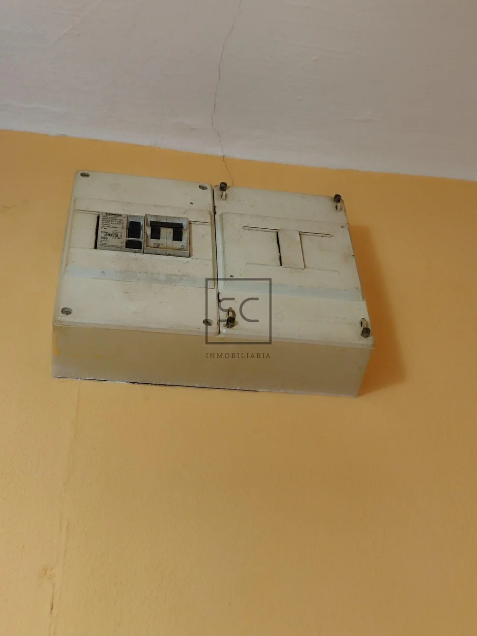 Luminoso tercero sin ascensor en narón