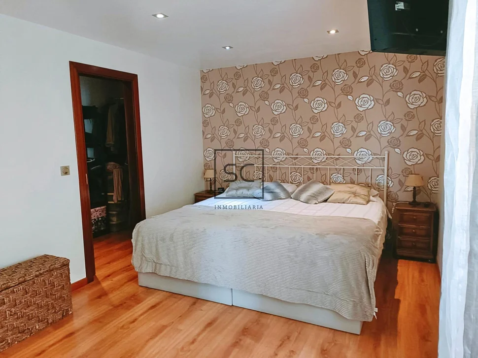 Casa con 2 viviendas independientes en a mourela, neda