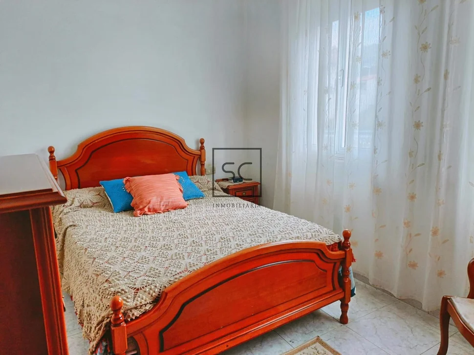 Casa con 2 viviendas independientes en a mourela, neda