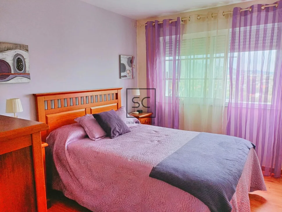 Casa con 2 viviendas independientes en a mourela, neda