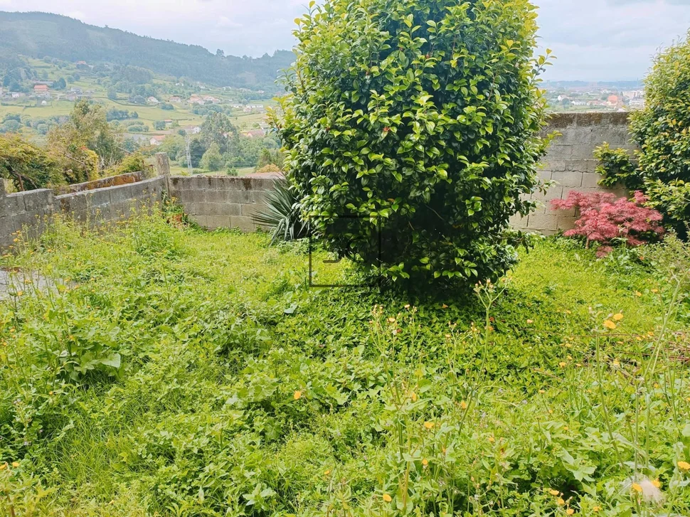 Casa con 2 viviendas independientes en a mourela, neda