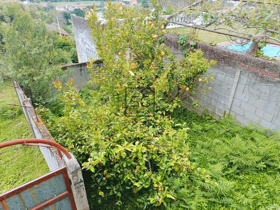 Casa con 2 viviendas independientes en a mourela, neda