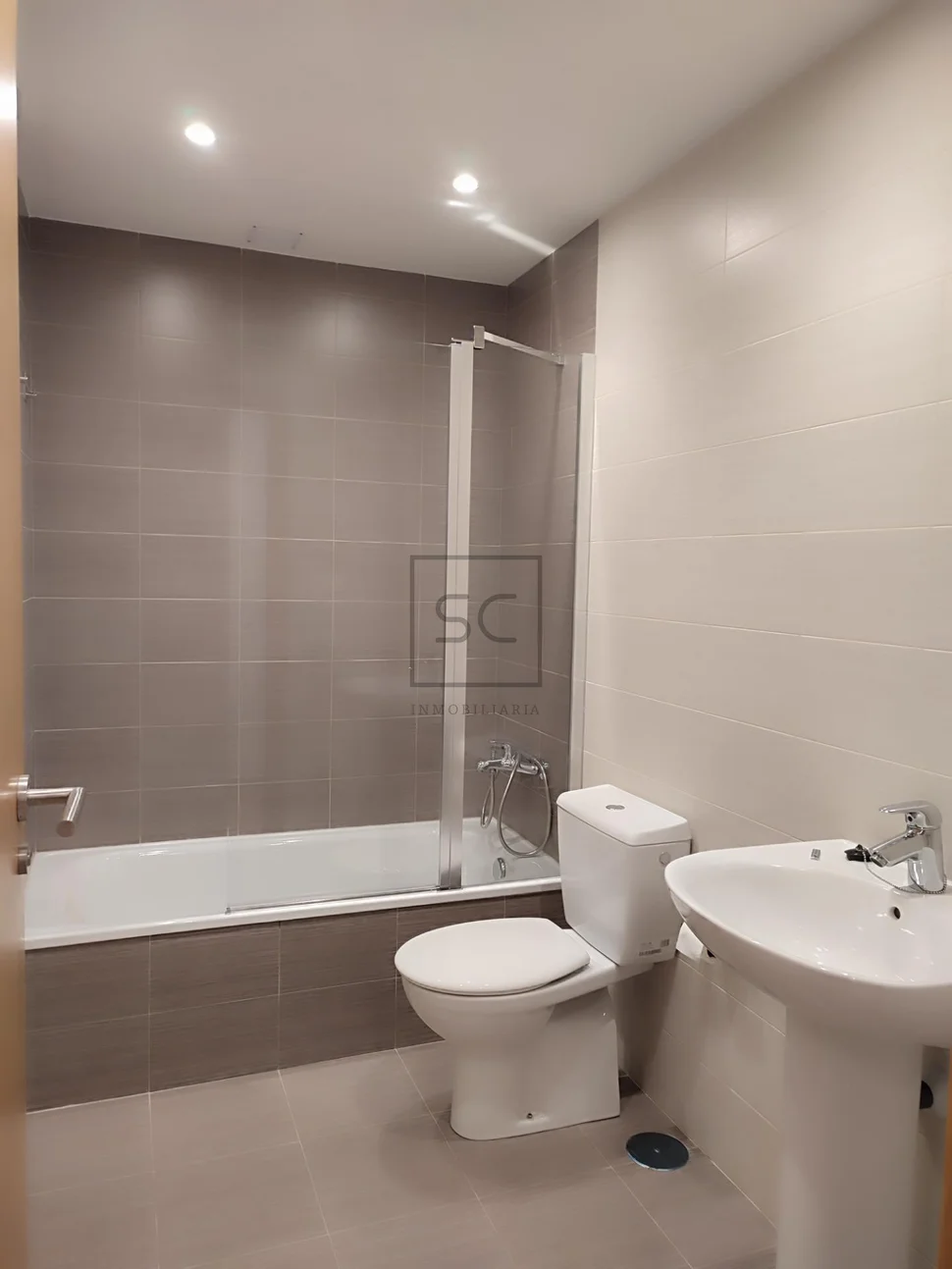 Piso a estrenar en ares