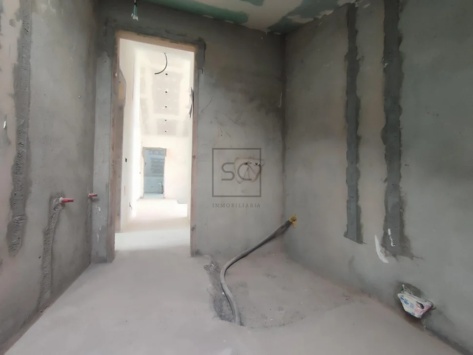 Chalet en construcción con finca edificable en miño