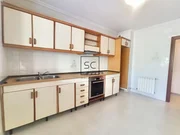 Luminoso piso con terraza y balcón en ferrol