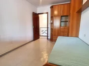 Luminoso piso con terraza y balcón en ferrol