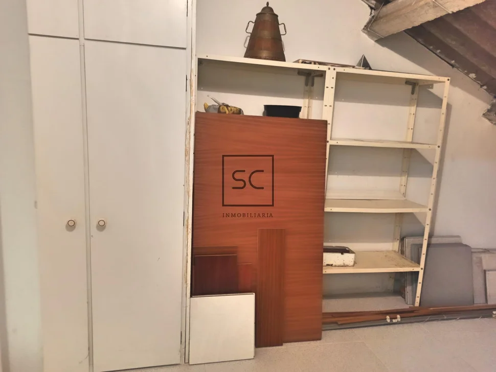 Luminoso piso con terraza y balcón en ferrol