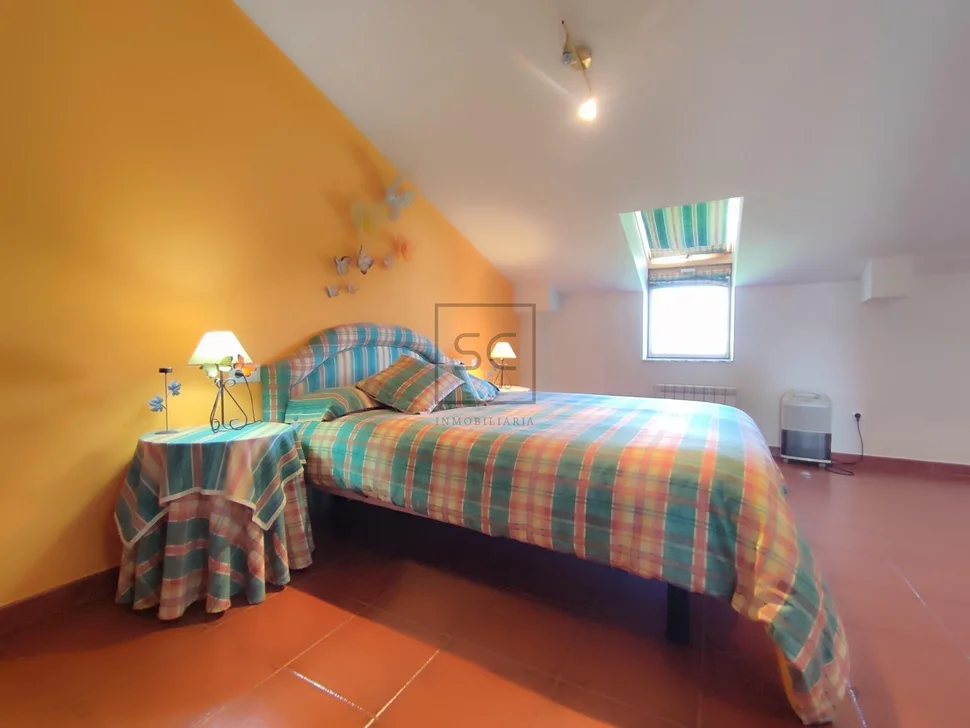 Céntrico piso con vistas al mar en mugardos