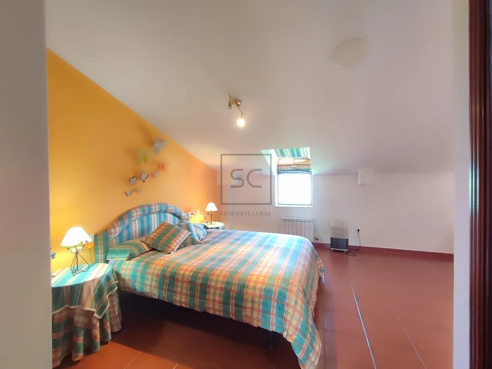 Céntrico piso con vistas al mar en mugardos