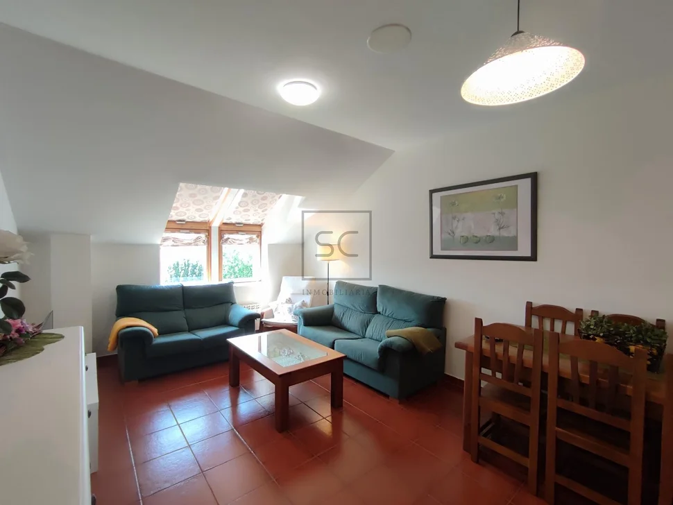 Céntrico piso con vistas al mar en mugardos