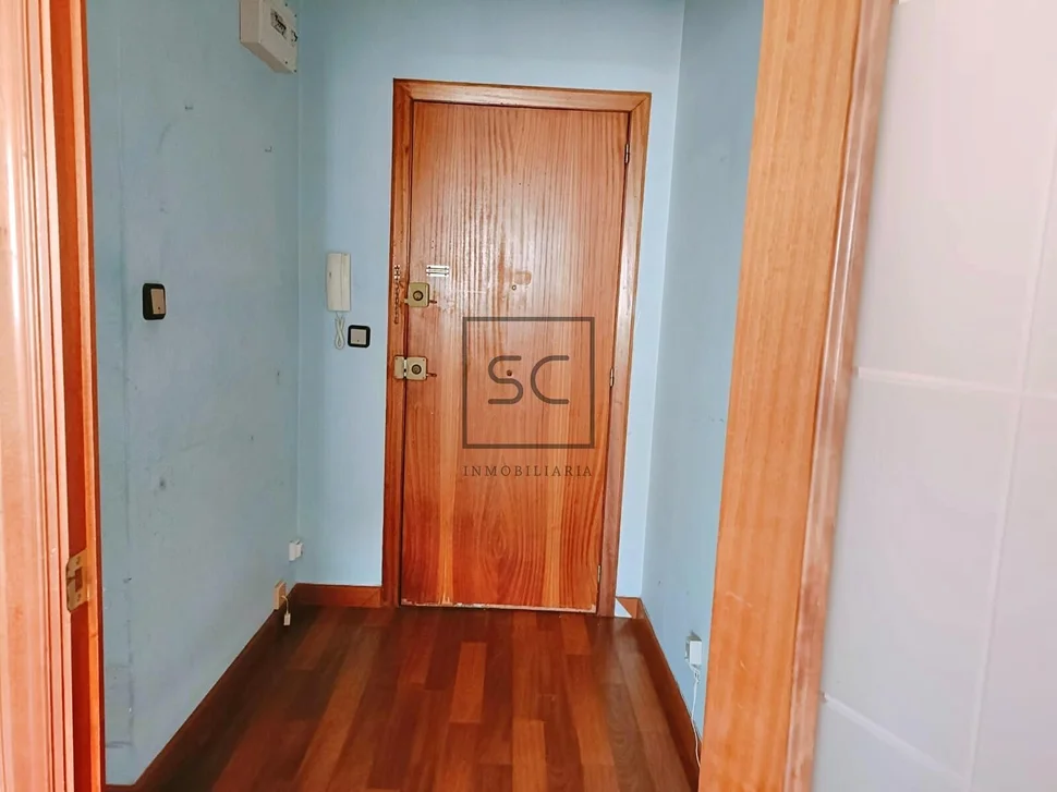 Luminoso piso en piñeiros, narón