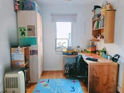 Piso con terraza y bodega en santa cecilia, narón