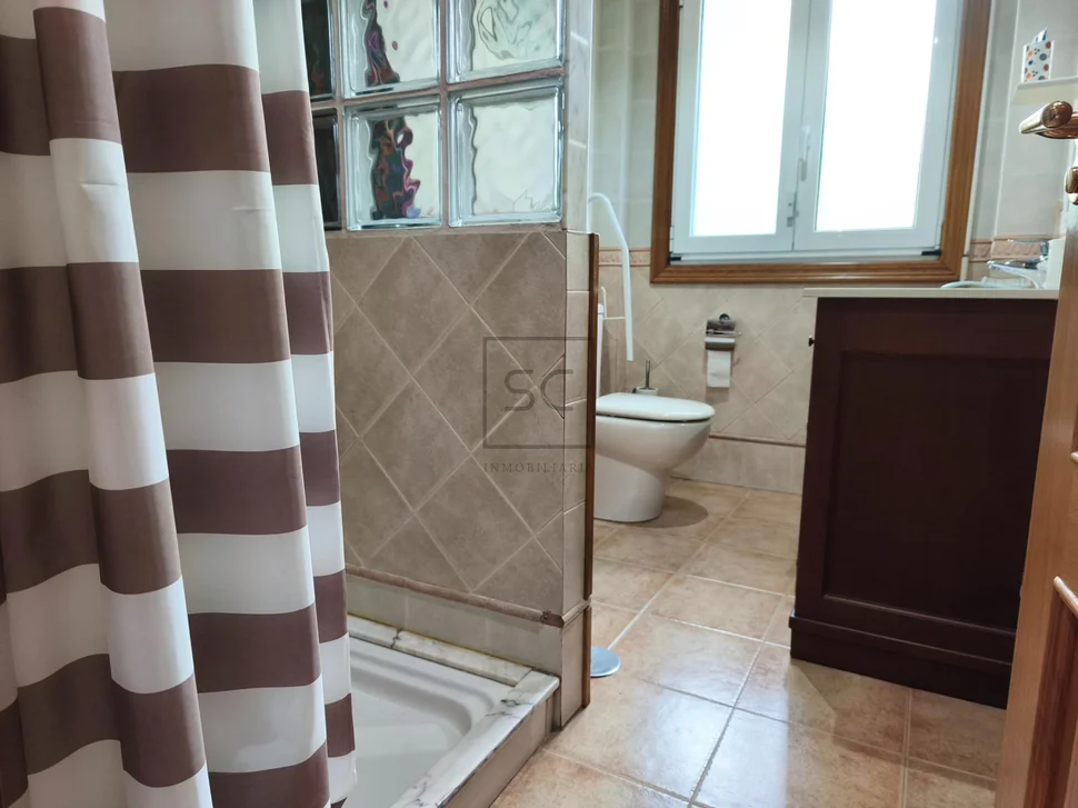 Chalet con piscina en cabañas