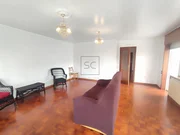 Voluminoso piso con dos terrazas en fene