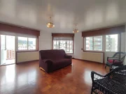 Voluminoso piso con dos terrazas en fene