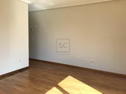 Luminoso piso en el alto del castaño narón