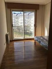 Luminoso piso en el alto del castaño narón