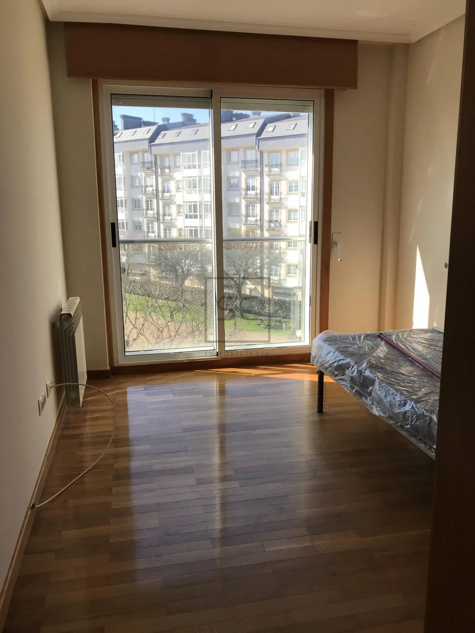 Luminoso piso en el alto del castaño narón