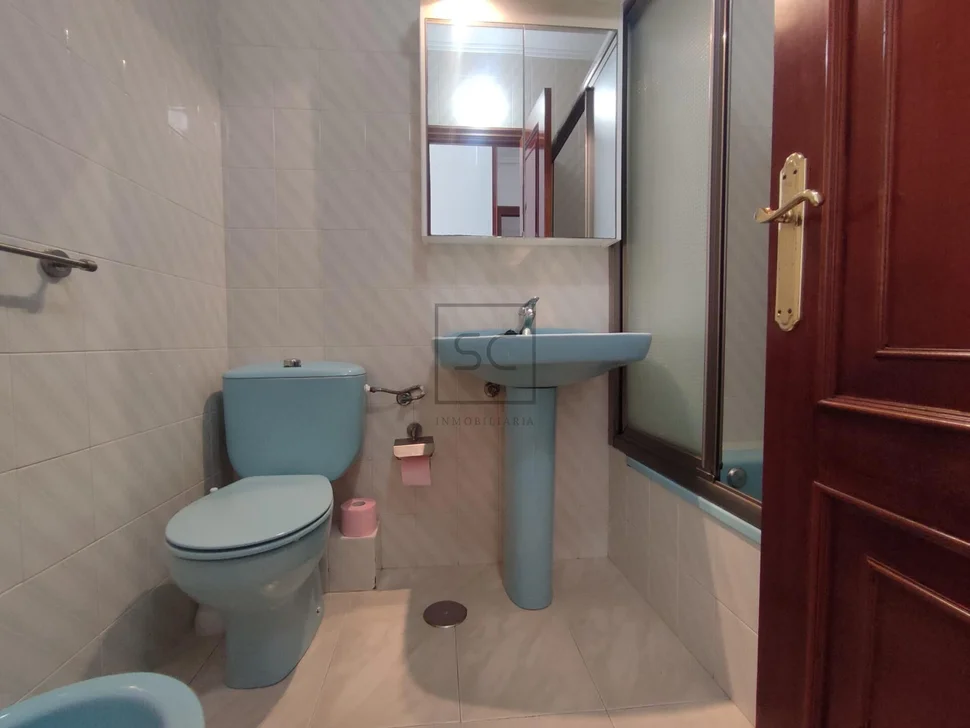 Piso de gran volumen en catabois ferrol