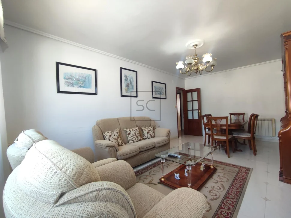 Piso de gran volumen en catabois ferrol