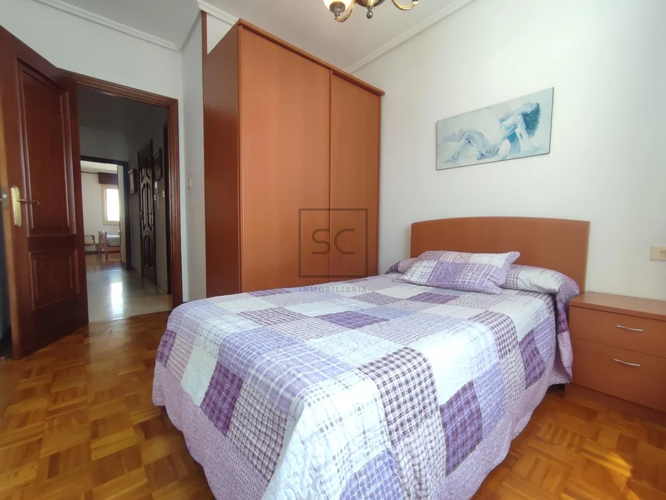 Piso de gran volumen en catabois ferrol