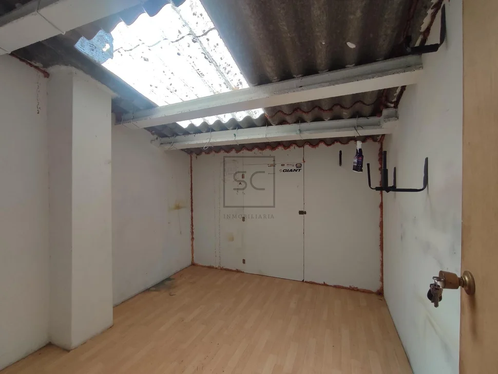 Piso de gran volumen en catabois ferrol