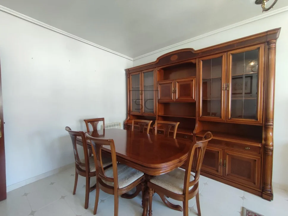 Piso de gran volumen en catabois ferrol