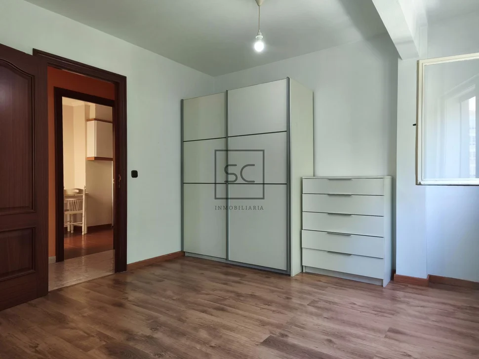 Apartamento en santa cecilia-narón