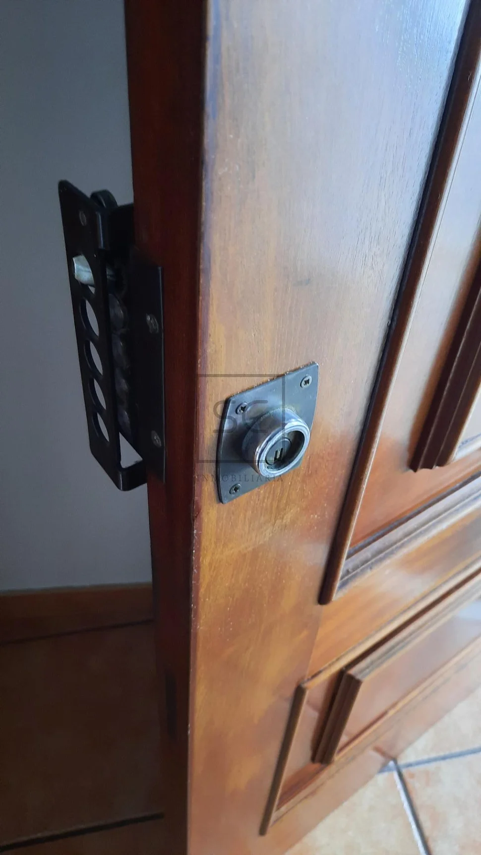 Piso Amueblado con Garaje en Catabois – Ferrol