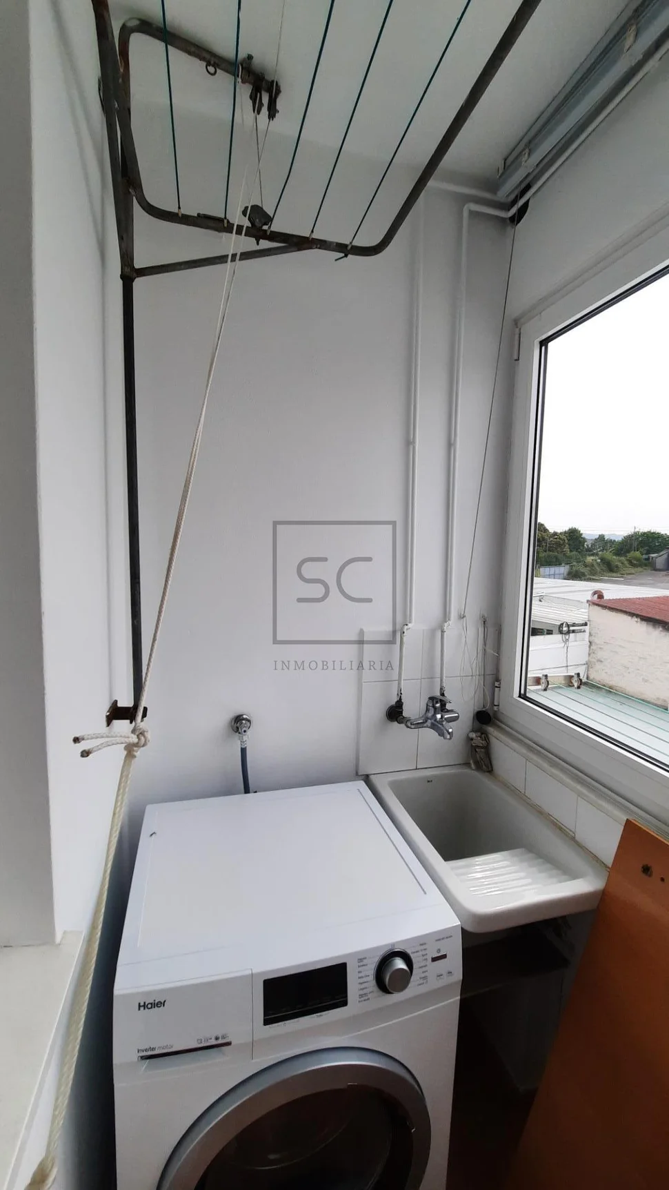 Piso amueblado con garaje en catabois – ferrol