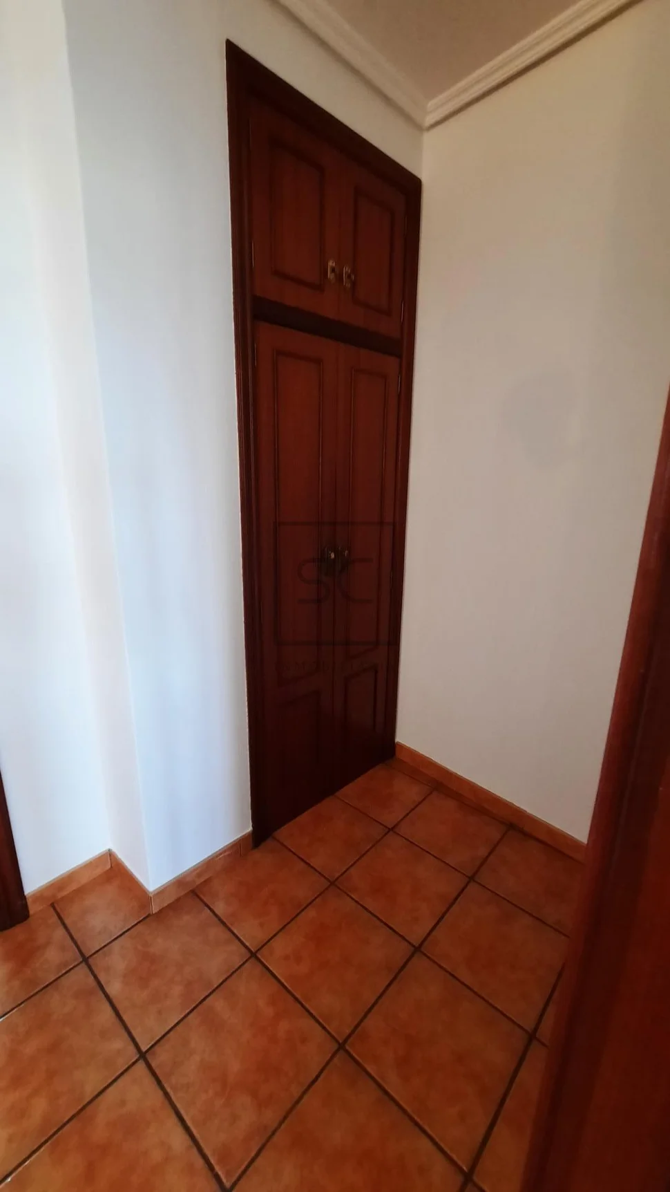 Piso Amueblado con Garaje en Catabois – Ferrol