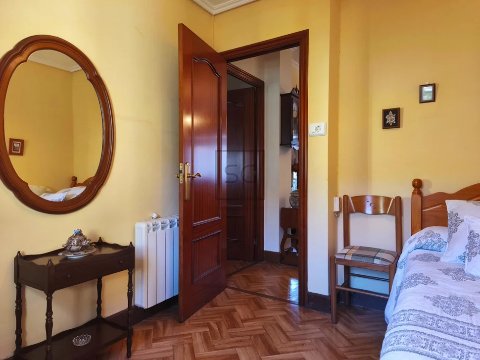 Piso listo para entrar a vivir en caranza-ferrol