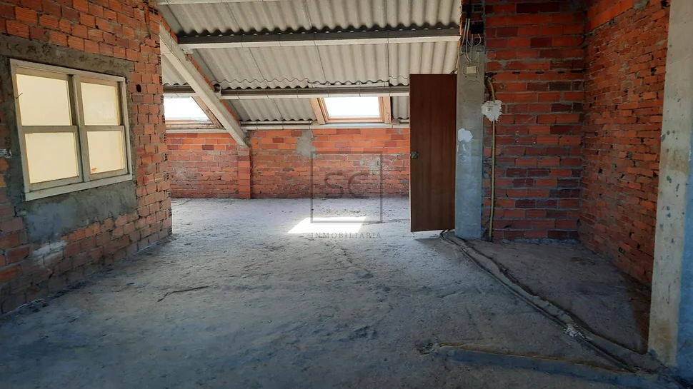 Piso con terraza y vistas al mar en a graña