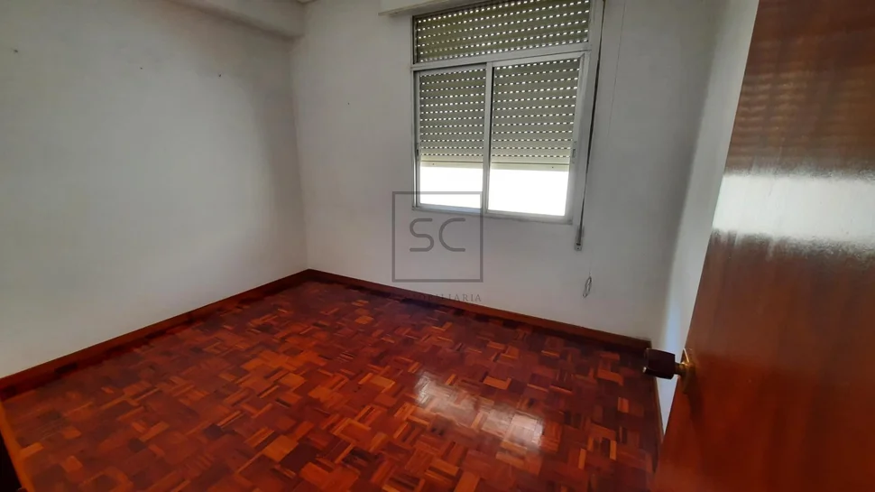 Piso con terraza y vistas al mar en a graña