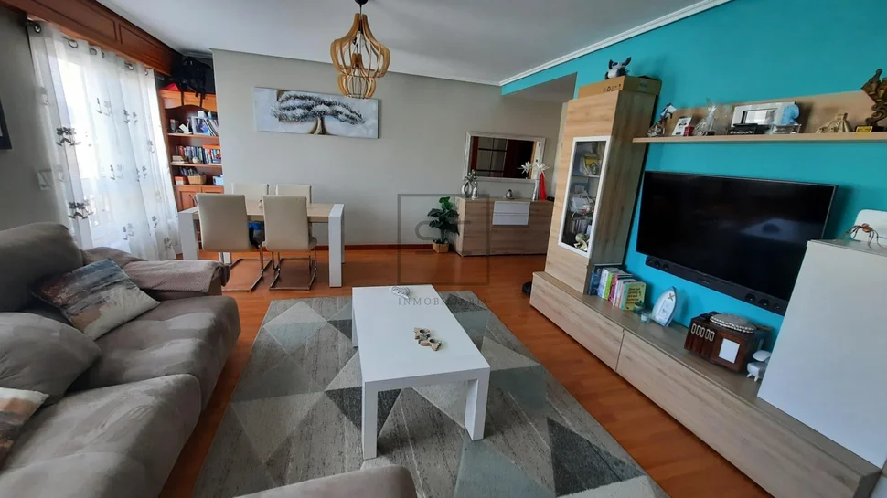 Duplex con ascensor y garaje en puerta de neira- ferrol