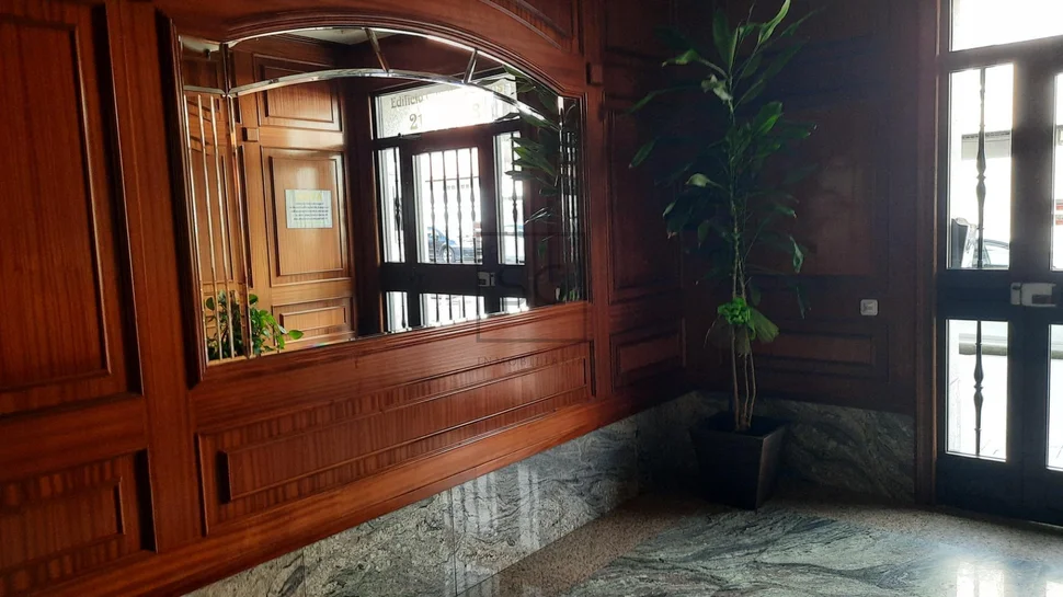 Duplex con ascensor y garaje en puerta de neira- ferrol