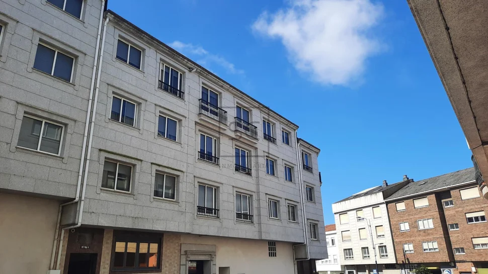Duplex con ascensor y garaje en puerta de neira- ferrol