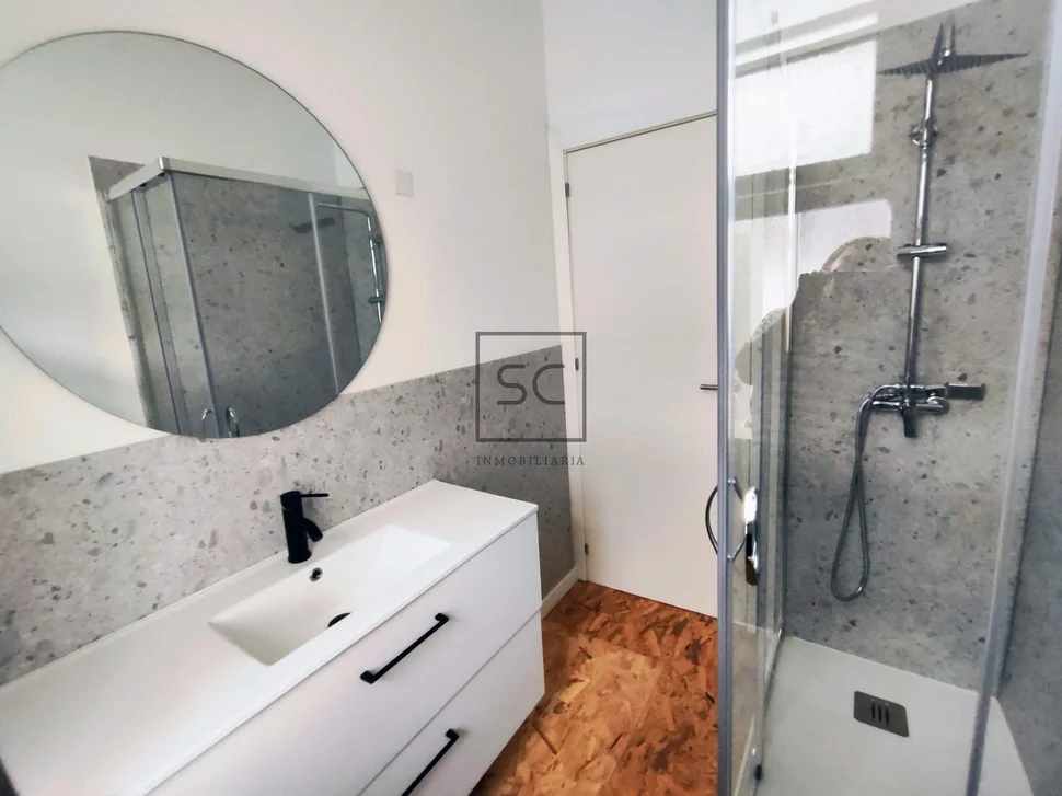 Piso recientemente reformado en ferrol centro