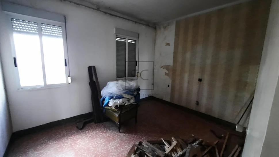 Casa adosada para reforma en freixeiro