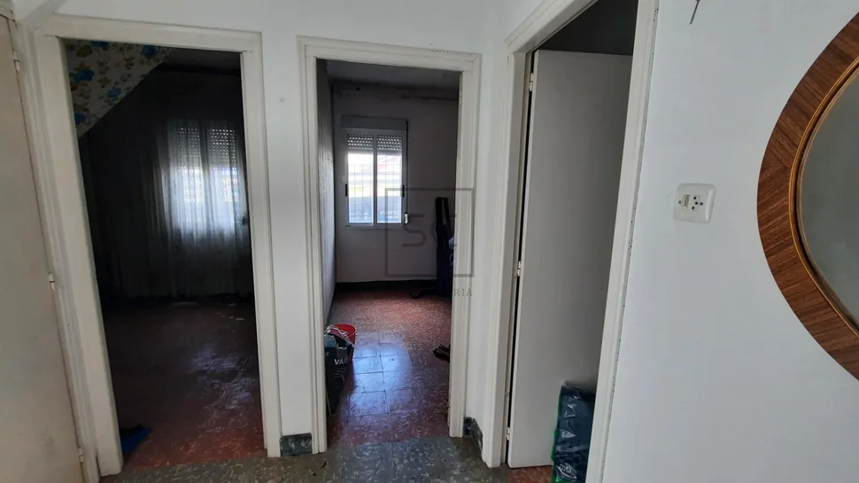 Casa adosada para reforma en freixeiro