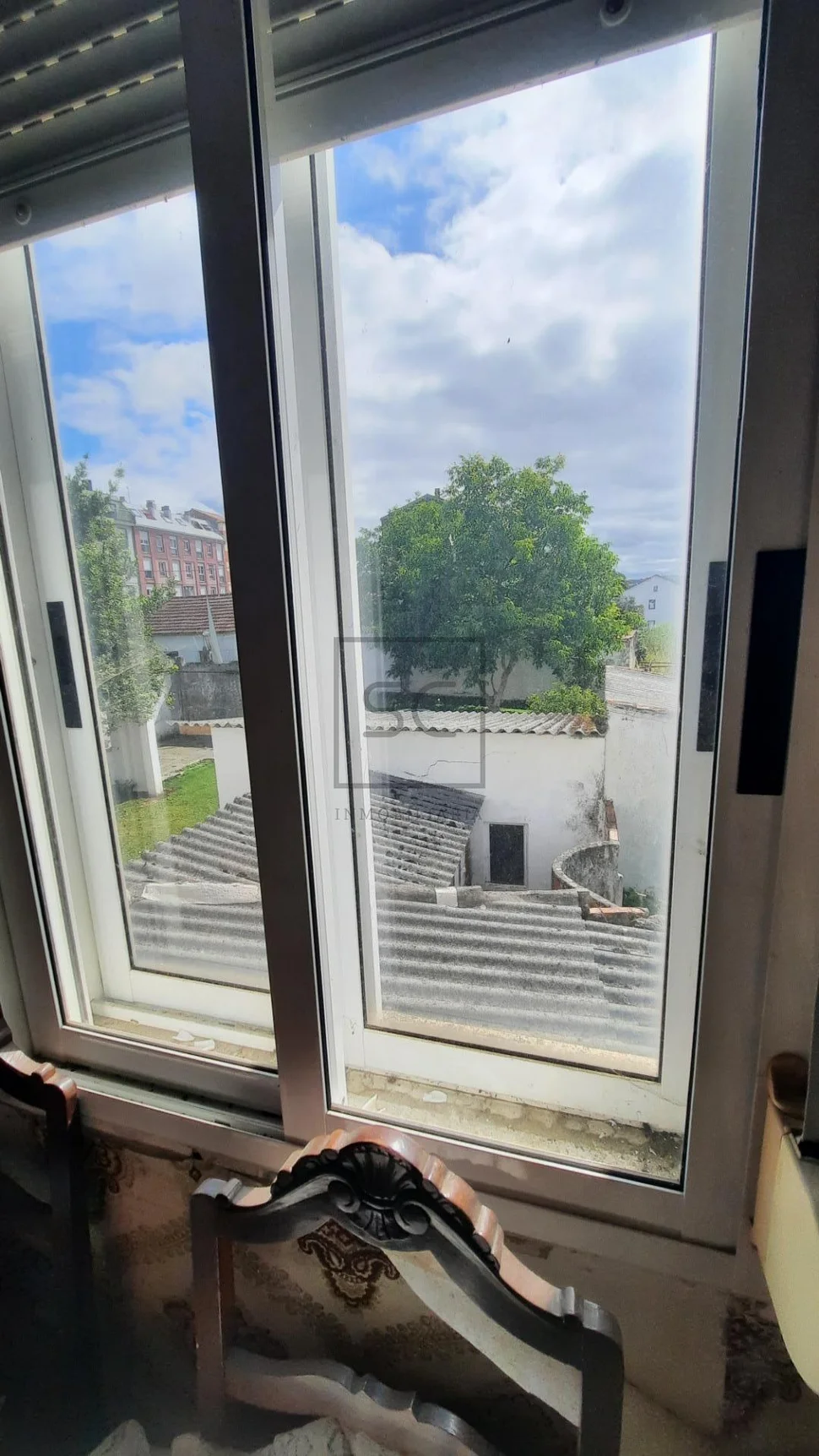 Casa adosada para reforma en freixeiro