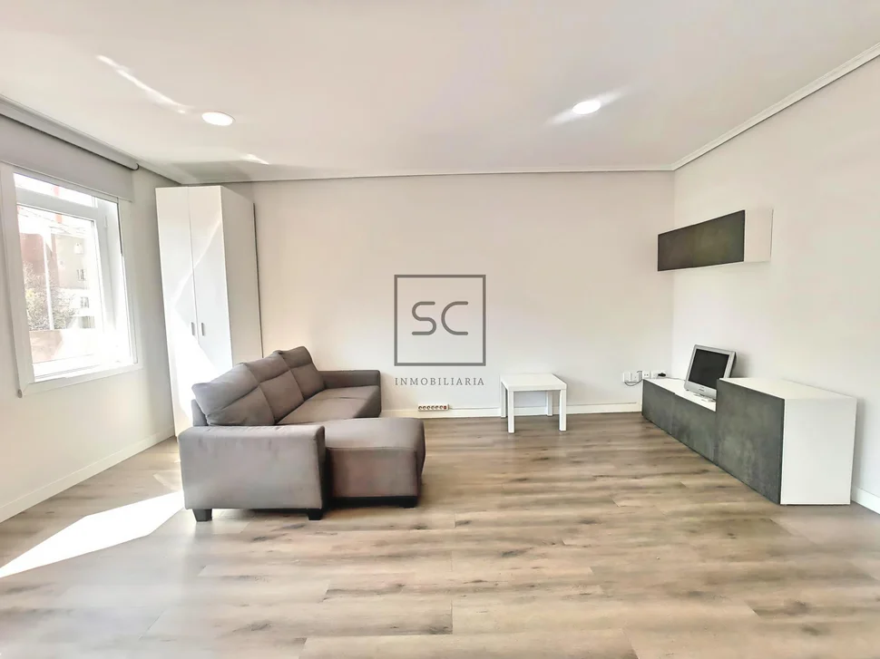 Amplio piso en ferrol