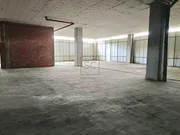 Bajo comercial en el alto del castaño, narón