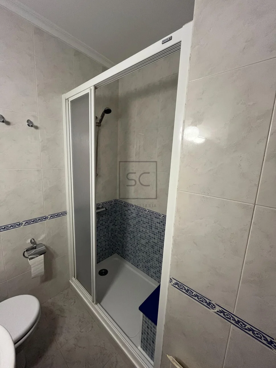 Piso amueblado en caranza