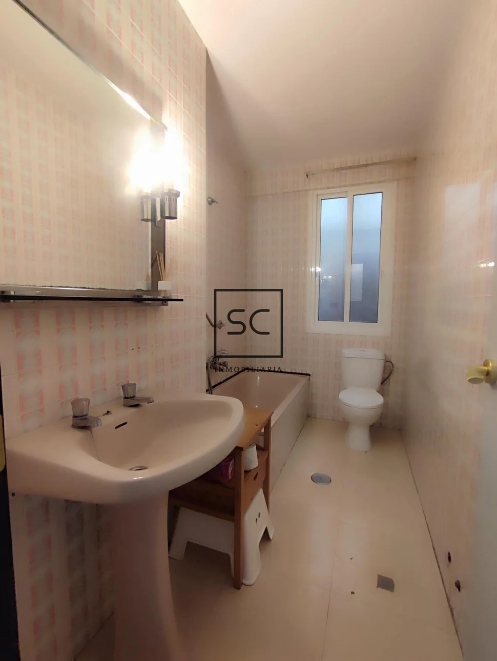 Piso con terraza en el centro de ferrol