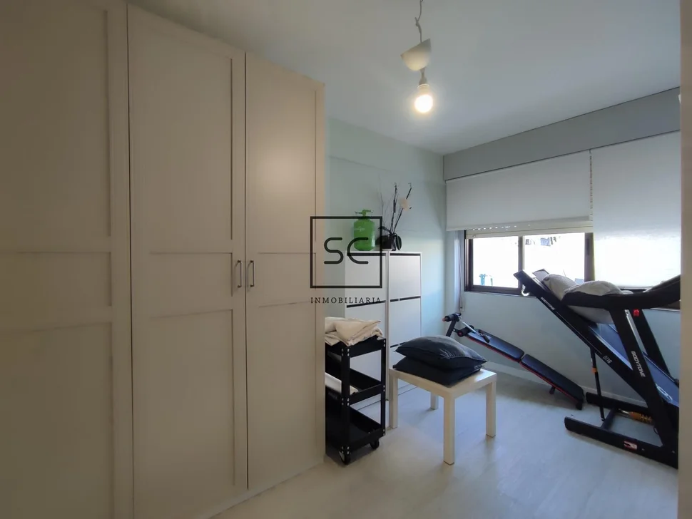 Piso con terraza en el centro de ferrol