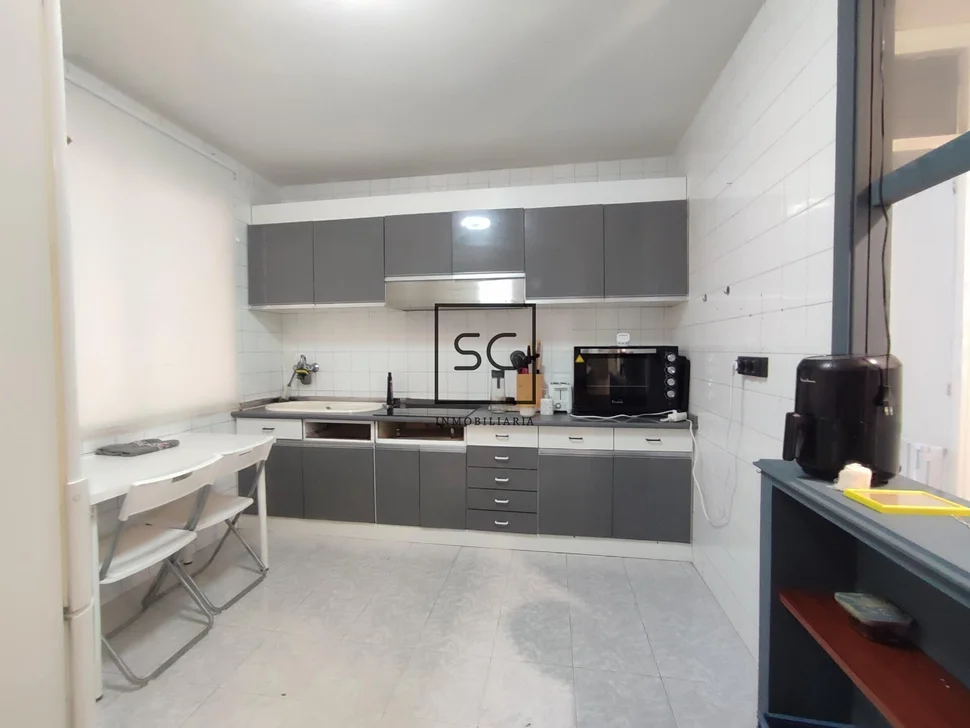 Piso con terraza en el centro de ferrol