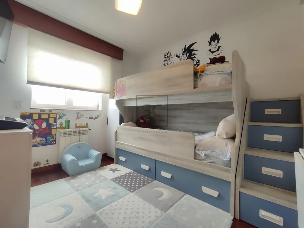 Luminoso piso en ferrol