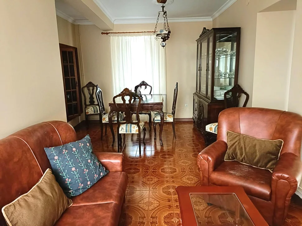 Casa de piedra en sisalde, cedeira